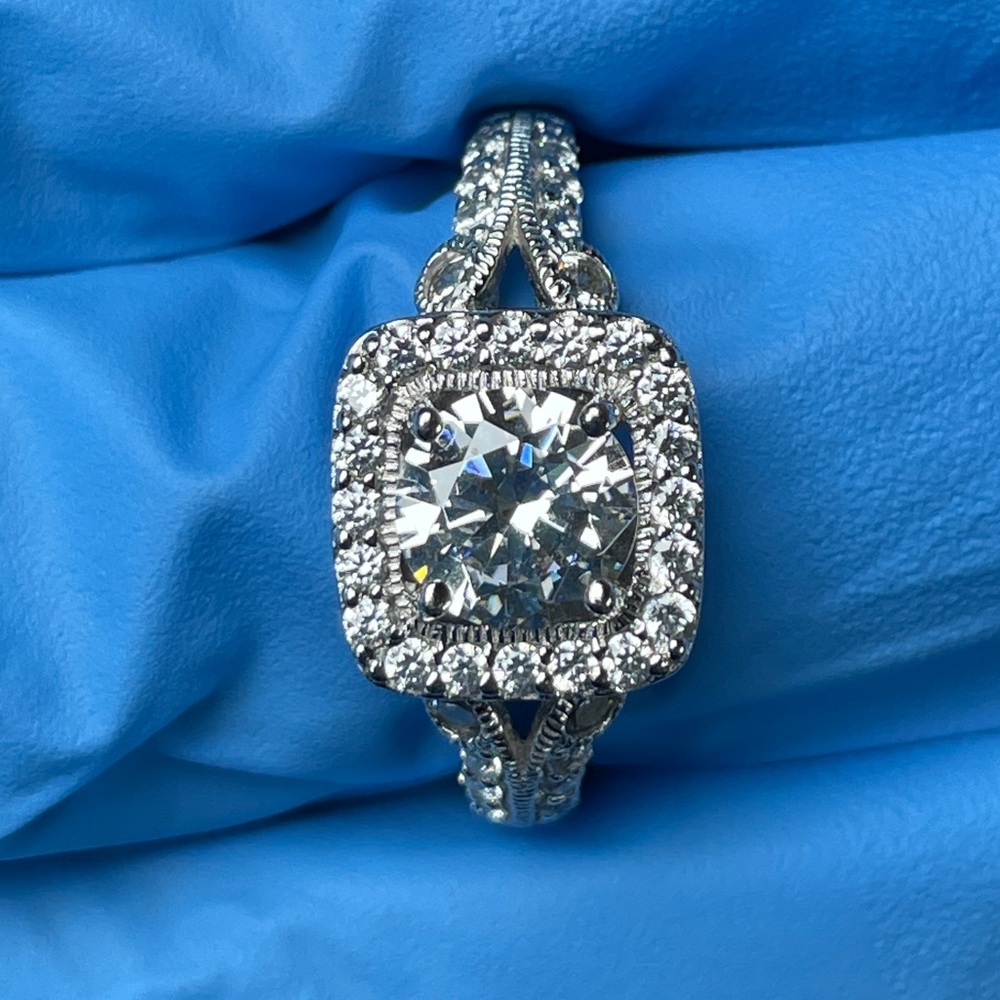 Ring 6 - Picture 6 of 11